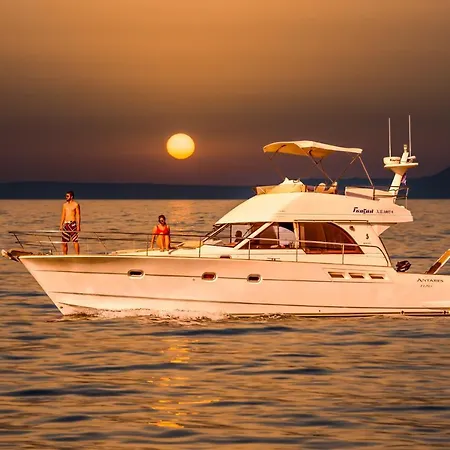 Private Luxury Cruises 